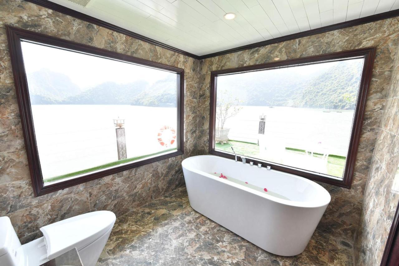 Halong Sapphire Cruise 호텔 반장현 외부 사진