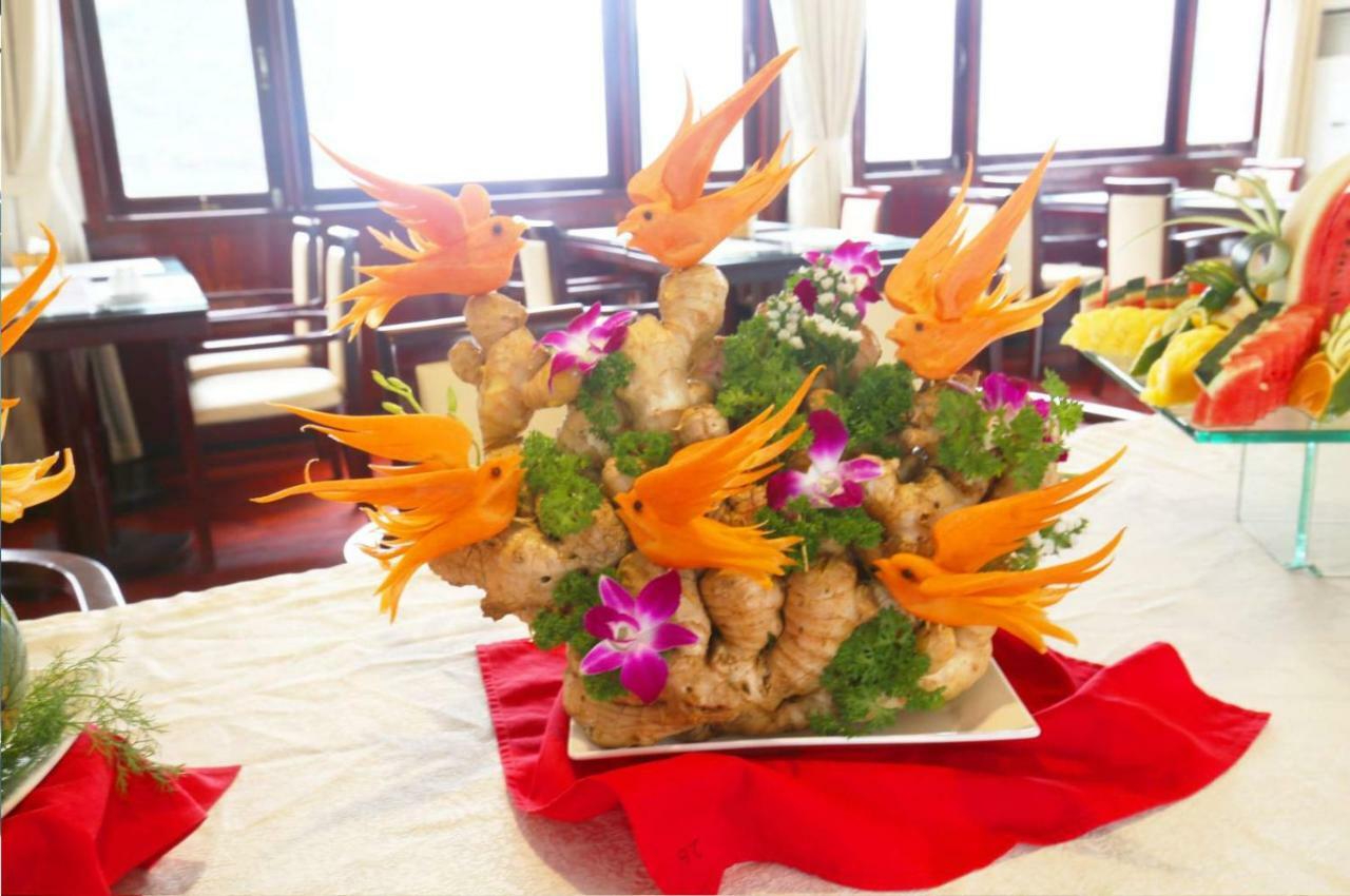 Halong Sapphire Cruise 호텔 반장현 외부 사진